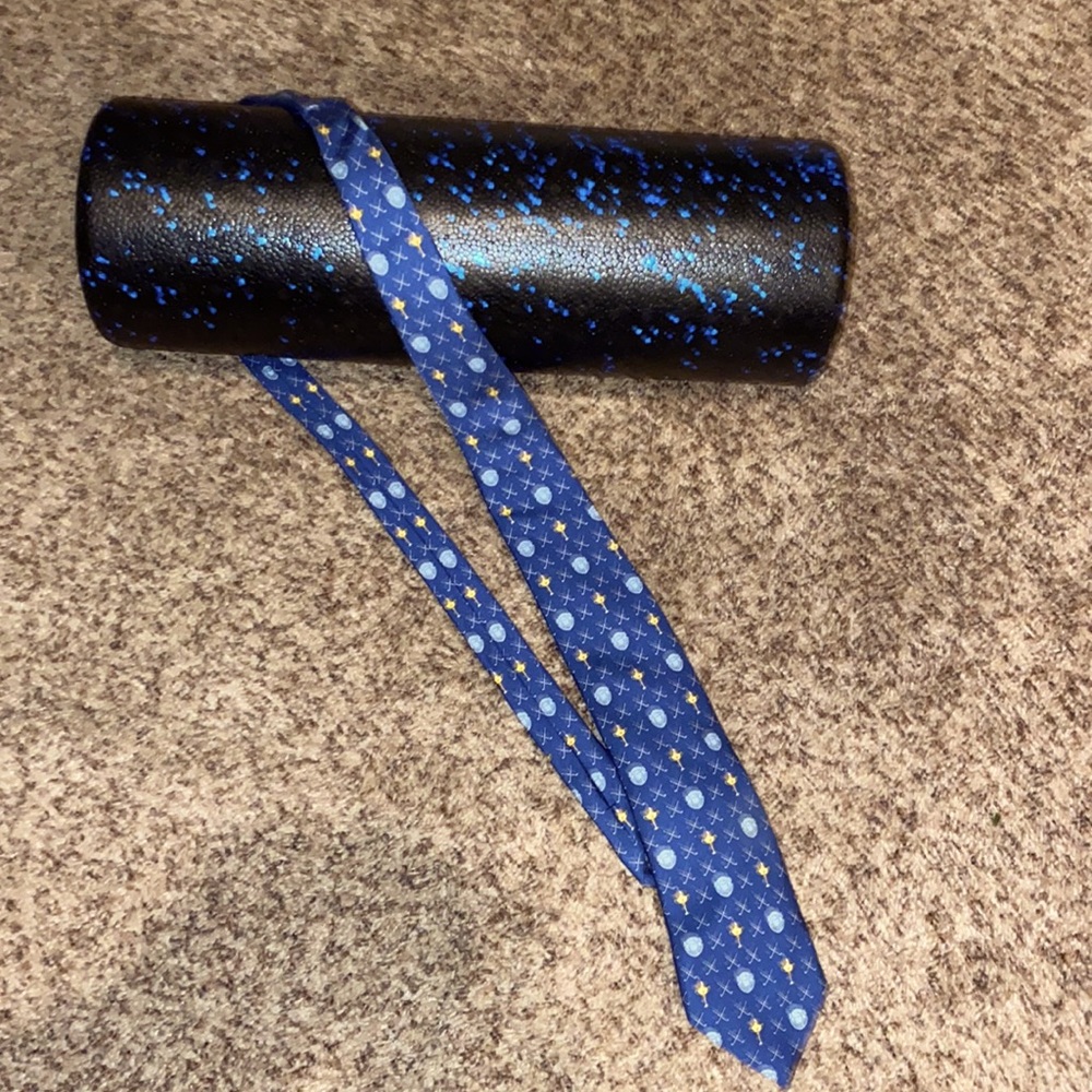 Vineyard Vines silk tie